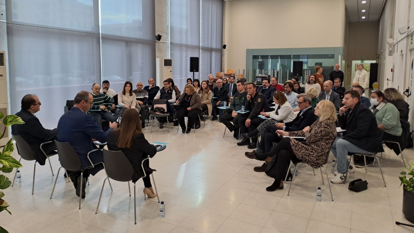 Primera reunión del grupo de expertos sobre el uso de pantallas en centros educativos