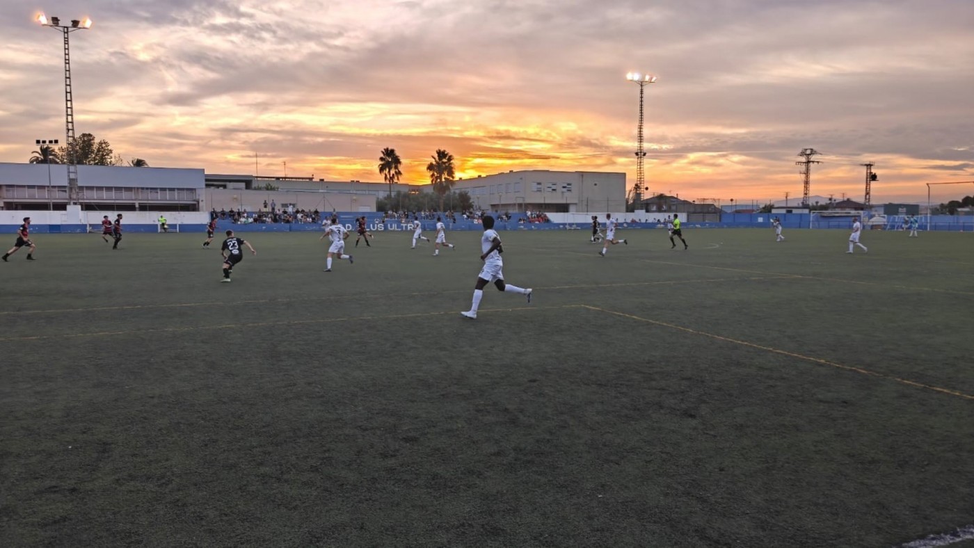 Ballesta lidera al Santa Cruz ante el Caravaca (3-2)