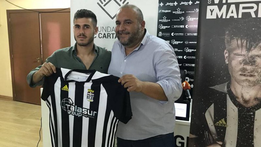 Julio Gracia: "Sabía que el Cartagena es un club grande"