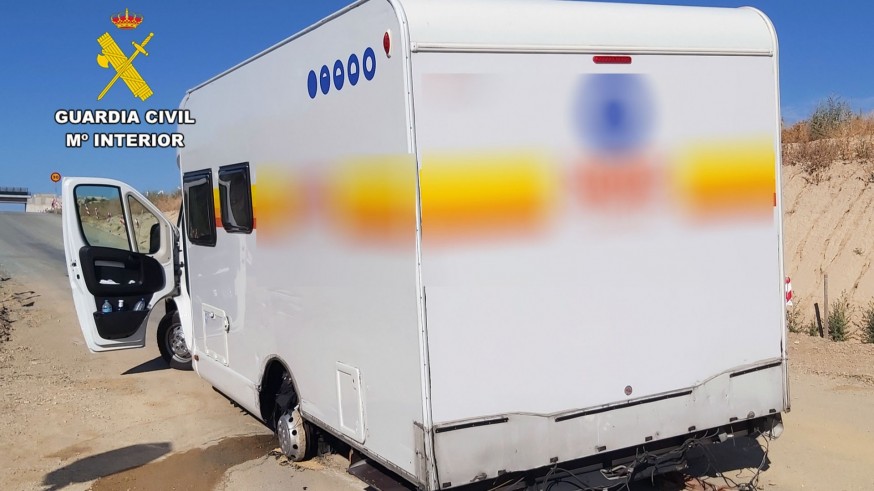 Desarticulado un grupo criminal tras hallar media tonelada de hachís y marihuana en Alhama de Murcia