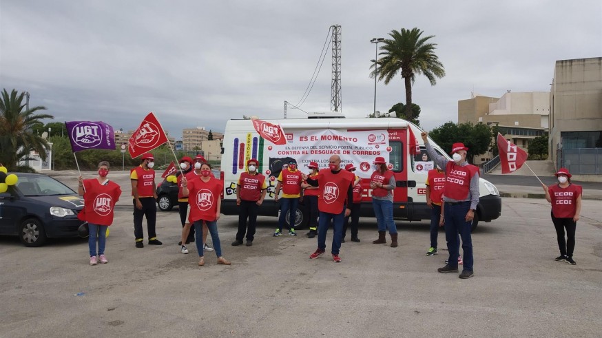 magen de la manifestación que ha recorrido las calles de Murcia - UGT Y CCOO