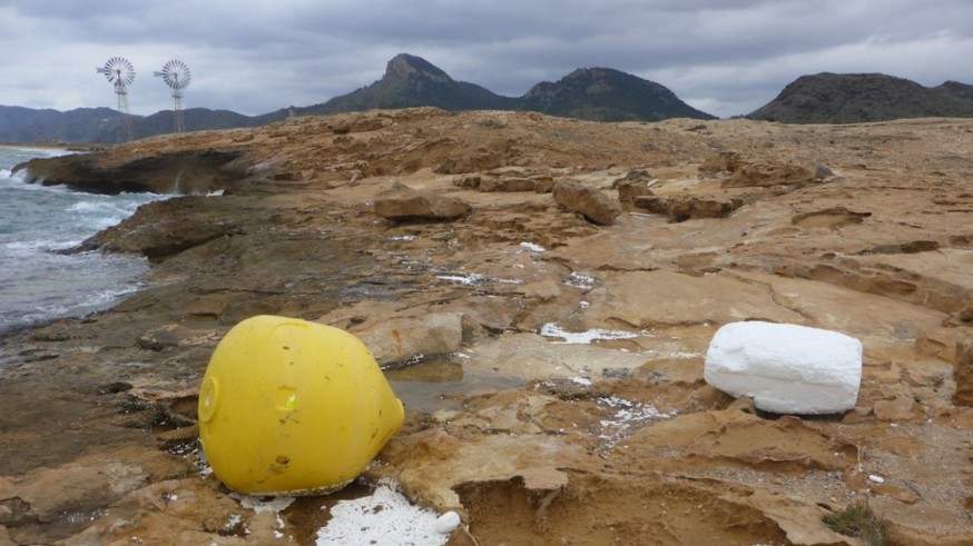 Se buscan voluntarios para limpiar residuos en Calblanque y Salinas de San Pedro del Pinatar