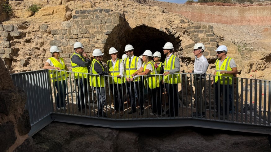 Los arqueólogos del anfiteatro de Cartagena llegan al suelo donde luchaban los gladiadores