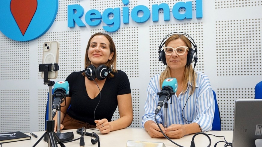 Nadie como Nadia. Hoy hablamos con la monologuista Nadia Guillamón y con Elena Rabal, vicepresidenta de la Asociación Murciana de Fibrosis Quística