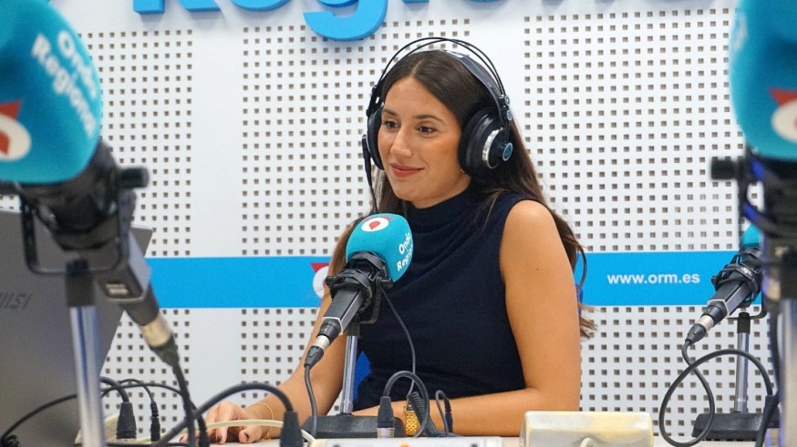 Adoración Díaz, profesora especialista en el impacto psicosocial de la tecnología en la infancia y la adolescencia nos presenta 'Generación Pantal