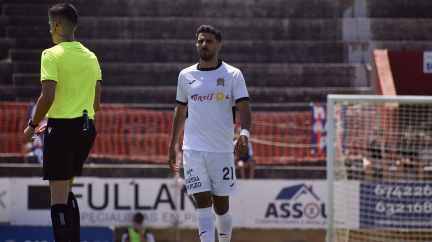 Yasser seguirá en el Águilas 