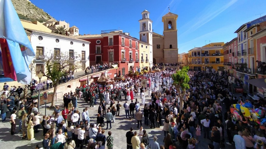 Mula despide su Semana Santa entre el estruendo de los tambores y la alegría del Resucitado