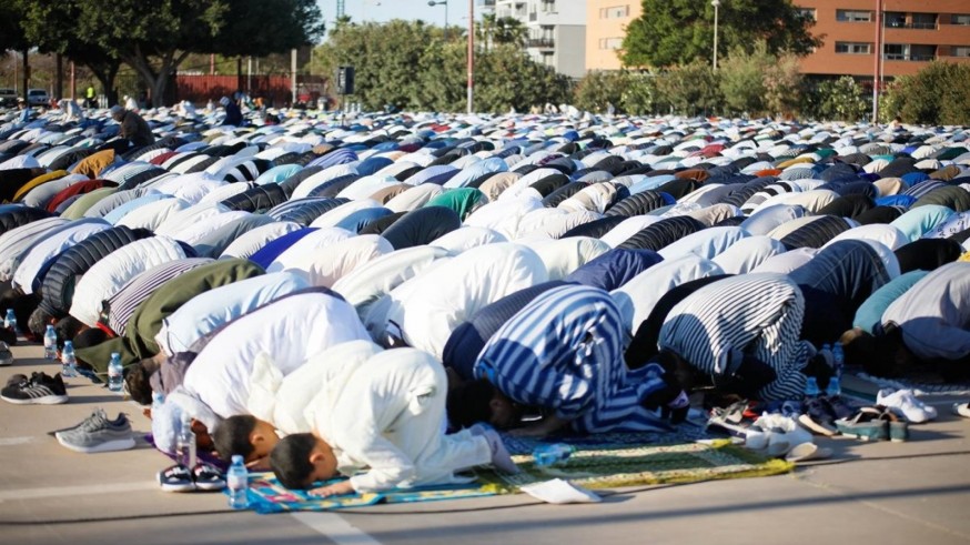 La comunidad musulmana de Jumilla celebra el Eid al-Fitr en un nuevo emplazamiento