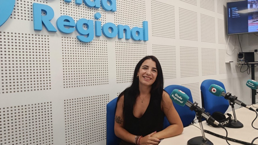 Jóvenes y empresarios con AJE