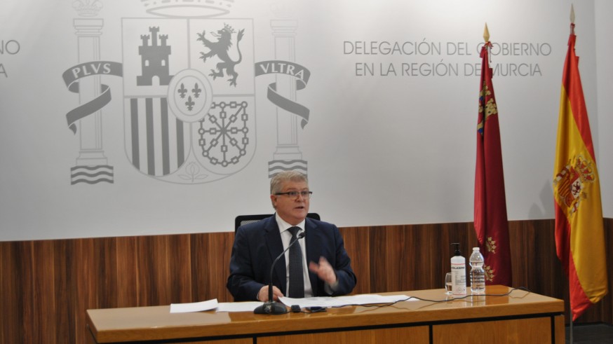 El delegado del Gobierno, José Vélez, durante la presentación de los datos. DELEGACIÓN GOBIERNO