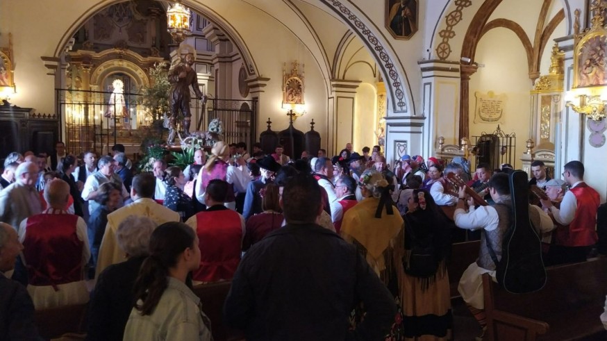 Mula desafía a la lluvia en el día grande de San Isidro con tradición y gastronomía