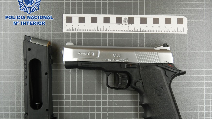 Pistola empleada en el robo