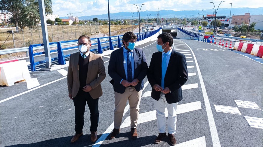 Inauguración del nuevo paso inferior de la vía rápida Lorca-Águilas. ALFONSO MARTÍNEZ