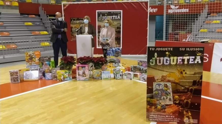 Cartagena quiere recoger más de 3.000 juguetes con la campaña solidaria "Tu Juguete, su ilusión" 