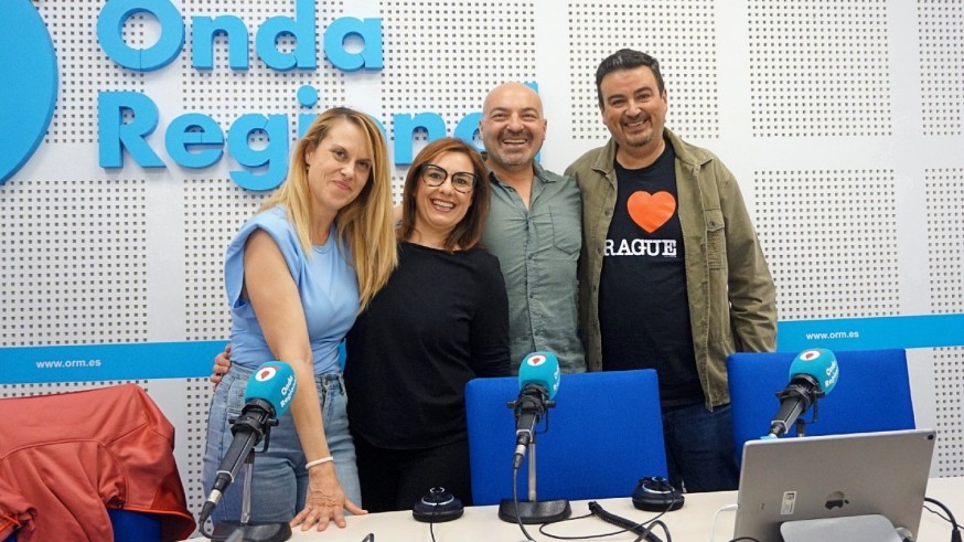 Carretera y manta. Viaje en moto de Claudio José Pérez por Argentina, Chile y Tierra del Fuego con él, Charo Escámez y José Antonio García Ayala