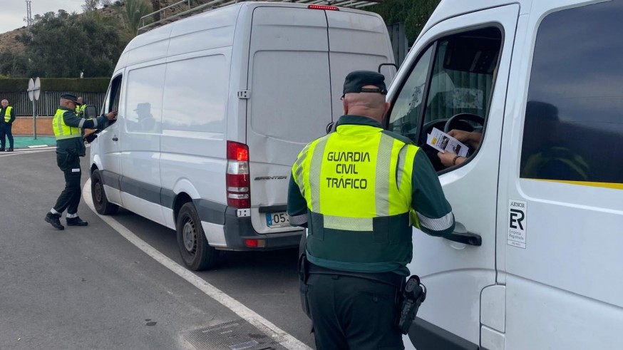 La Guardia Civil refuerza los controles ante el envejecido parque de furgonetas y el repunte de siniestros en la Región 