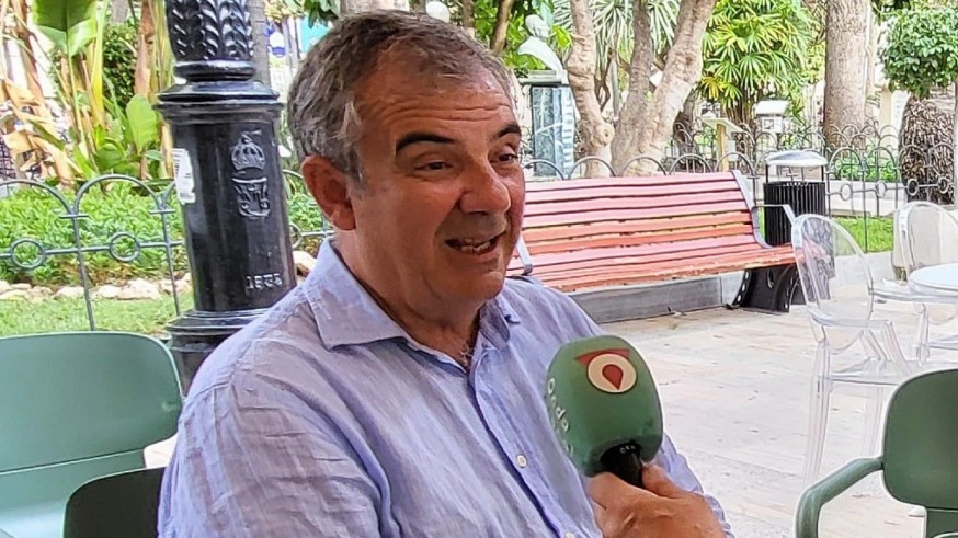 Juan María Vázquez participa hoy en Águilas en el curso "Mirando al Mar"