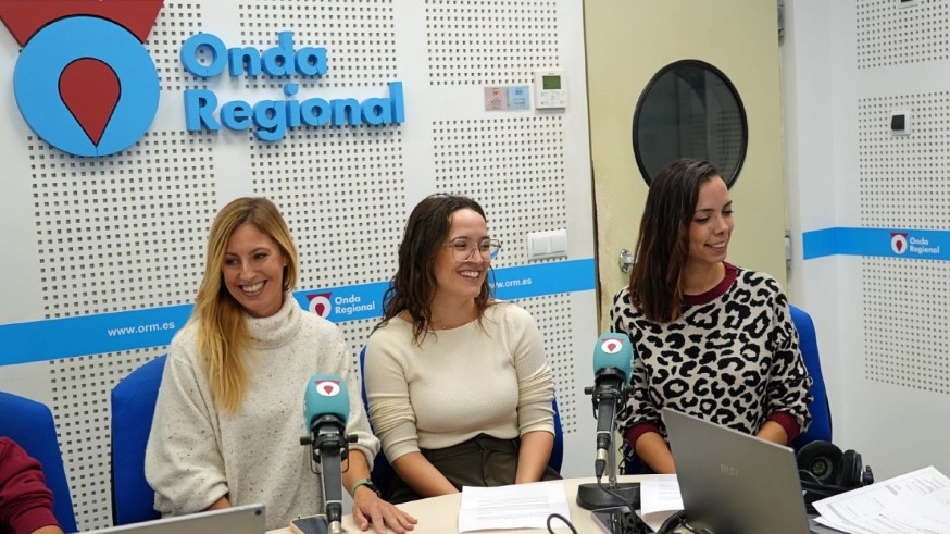Hablamos de la II Carrera y Marcha Solidaria ADAMUR en San Ginés con Ivaní Baena, Mª Carmen Melgarejo y Vanesa Miñano
