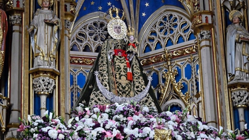 La bajada de la Fuensanta desde su santuario hasta la catedral, el 3 de septiembre, marca el inicio de la Feria de Murcia