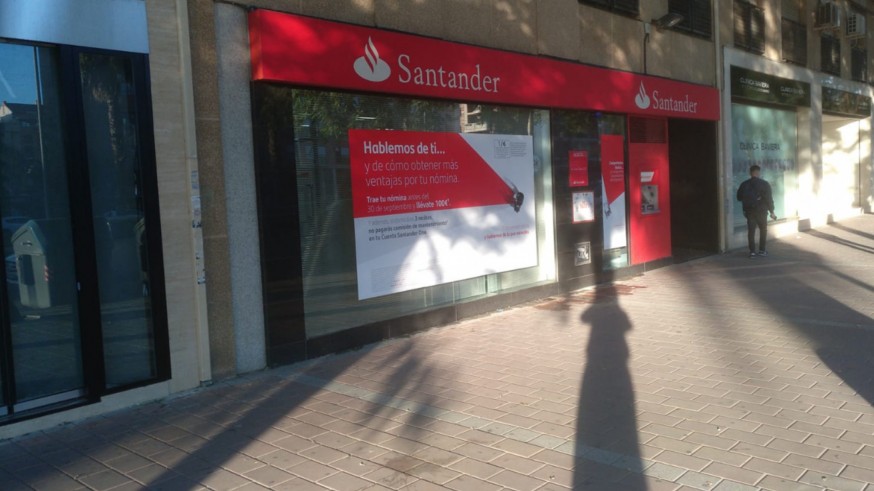 Oficina del Banco Santander asaltada