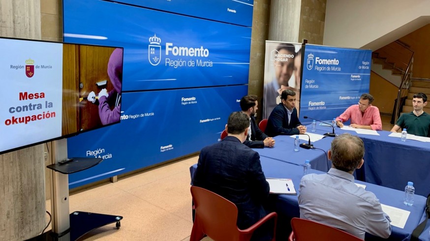 El Gobierno regional habilita un teléfono contra la okupación para dar una respuesta "más inmediata"