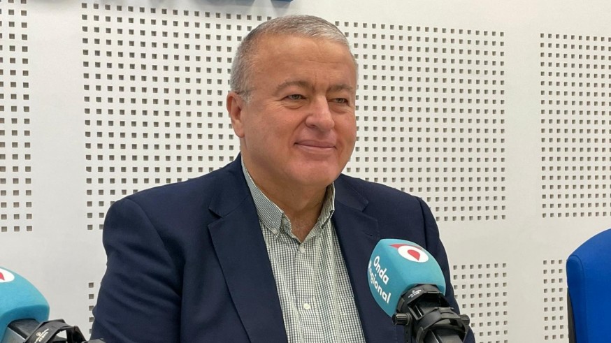 El senador del PP Francisco Bernabé considera que el Gobierno central comete un delito de omisión contra la salud en Portmán