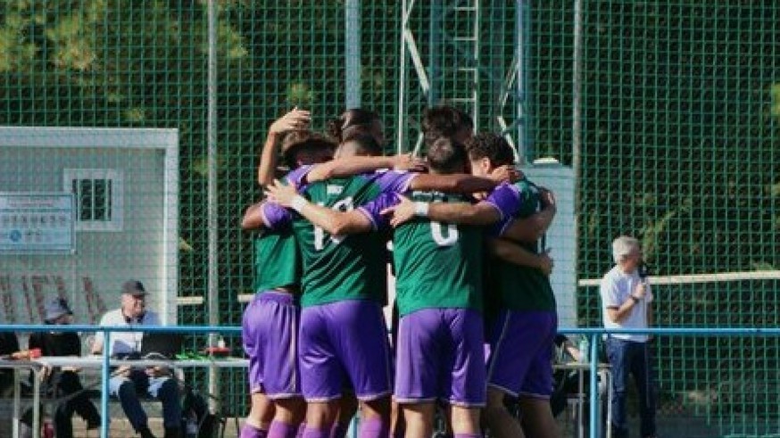 La Unión vence al Jaén (2-0)
