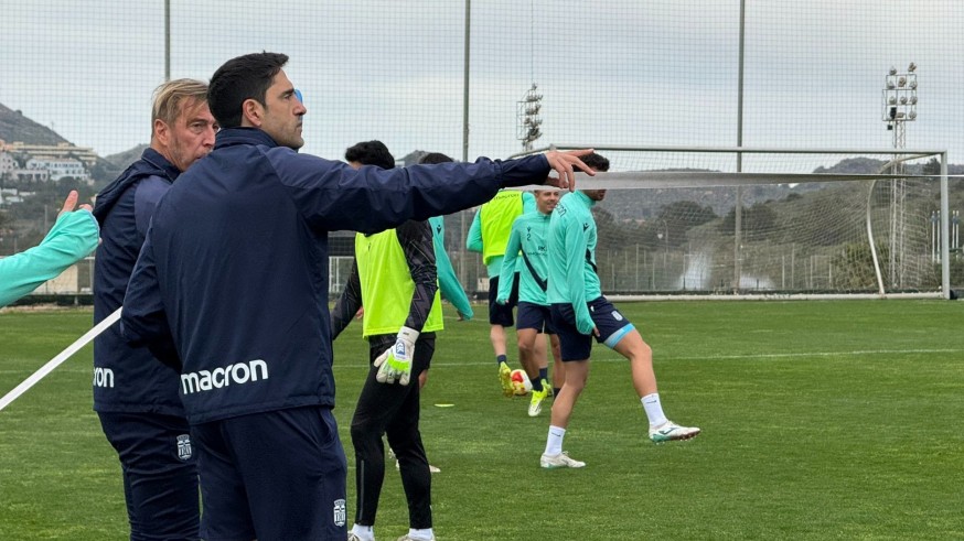 Iñigo Vélez: "Mi equipo es capaz de hacer las cosas muy bien"