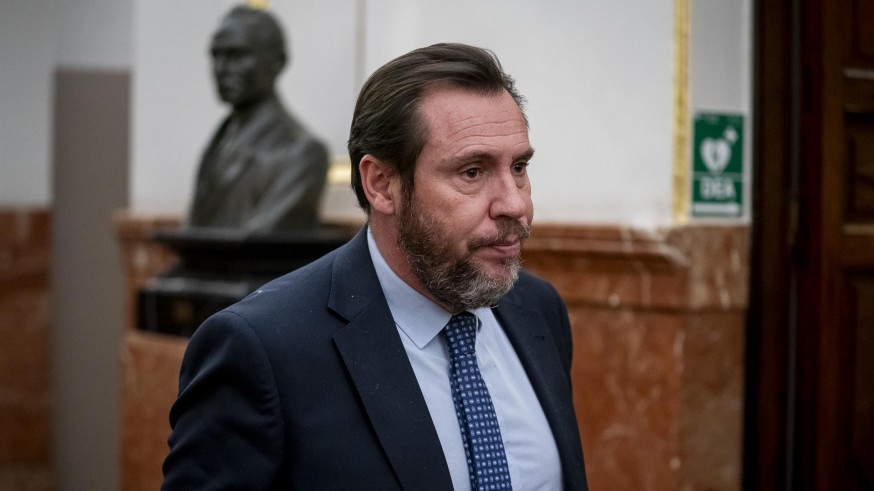 Óscar Puente cesa al secretario general de Puertos del Estado por el encargo de las mascarillas
