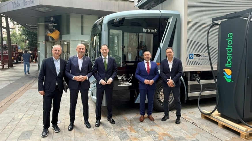 La Región de Murcia afronta el reto de electrificar el transporte pesado para mantener su competitividad