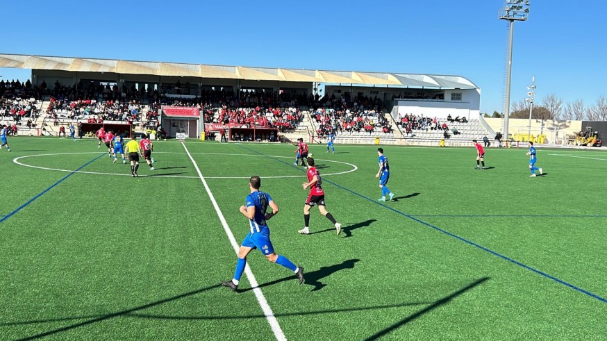 El Lorca Deportiva se desvanece ante el Puente Genil (1-0)