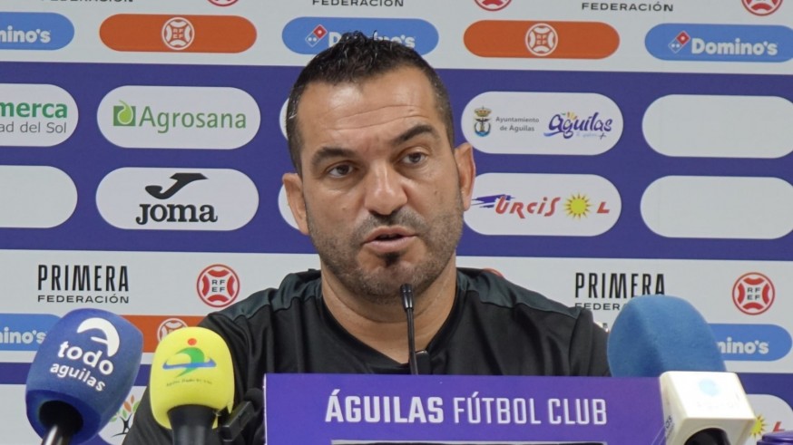Adrián: "Nos falta estabilidad y mantener nuestra identidad"