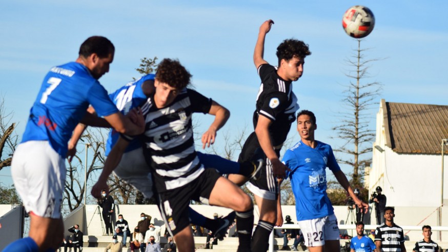 El Cartagena B vence 0-3 al Mar Menor