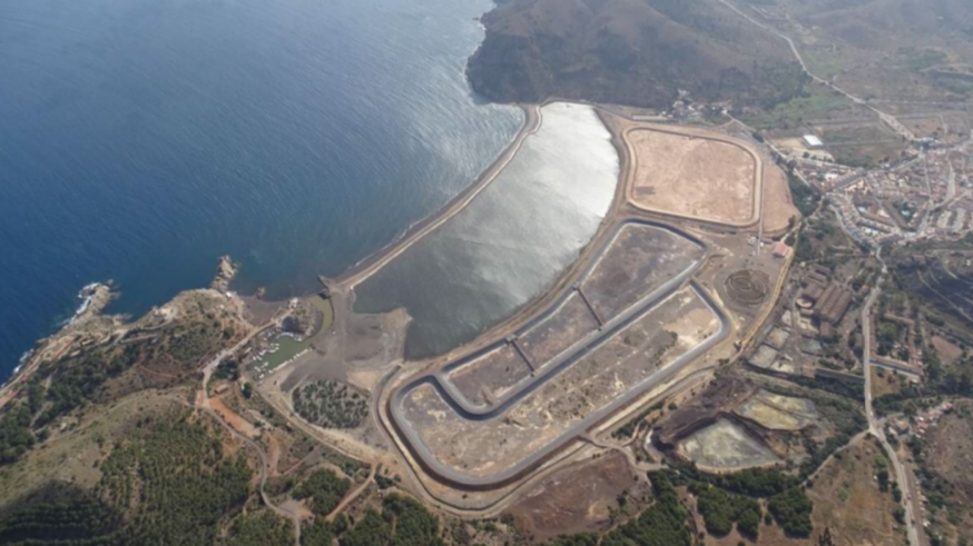 La Unión lleva a la Fiscalía al Ministerio de Transición Ecológica por el sellado de la Bahía de Portmán