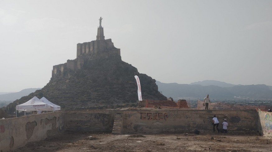 Primeras excavaciones arqueológicas en el Castillejo de Monteagudo después de 100 años