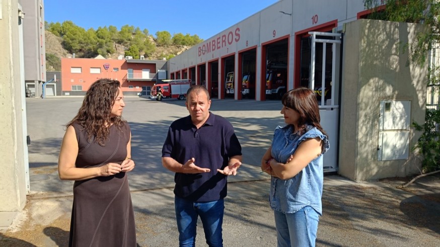 El PSOE denuncia la falta de medios en el parque de bomberos de Lorca