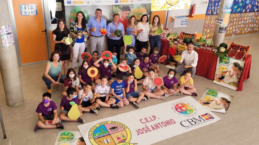 El programa escolar de frutas y verduras reparte más de 510.000 raciones a 86.600 alumnos de la Región