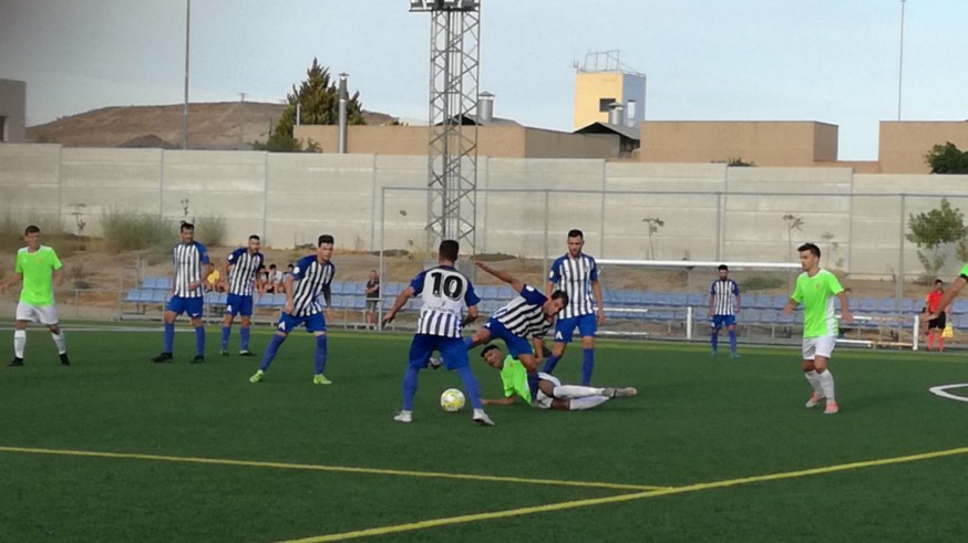 El Águilas golea 4-0 al Ciudad de Murcia 