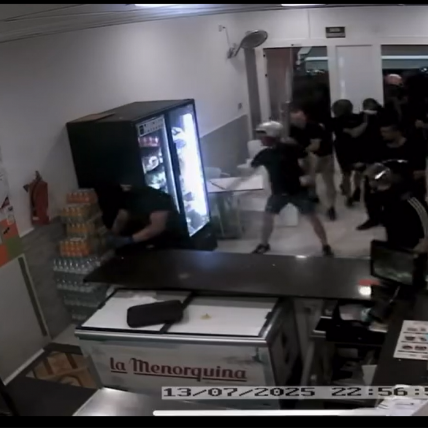 asi-fue-el-violento-asalto-a-un-kebab-en