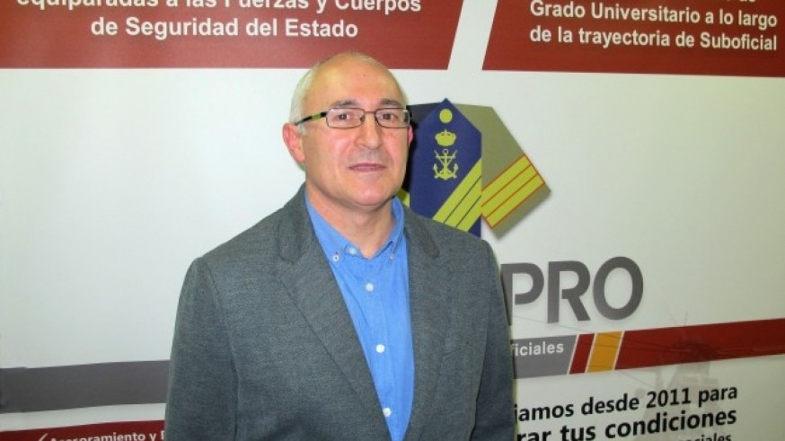 Miquel Peñarroya: "Los militares no tenemos el trato que merecemos"
