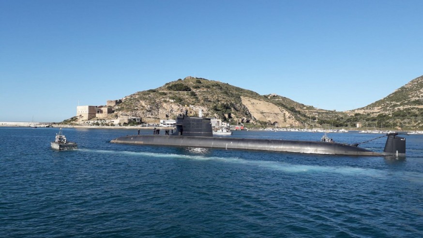 El submarino S-81 'Isaac Peral' hace sus primeras pruebas en aguas de Cartagena