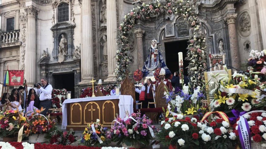 Misa huertana en la plaza de la Catedral