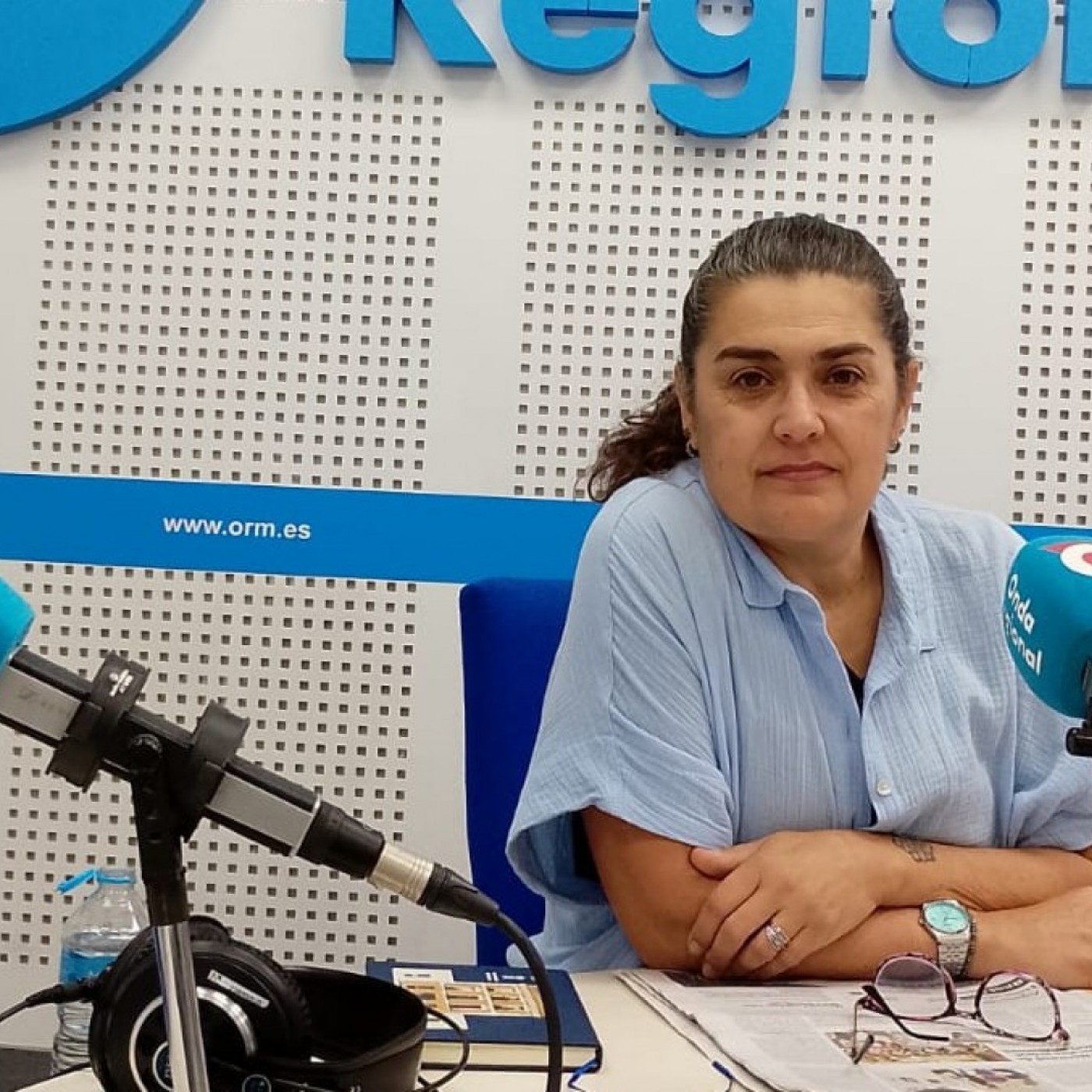 Portada de EL ROMPEOLAS