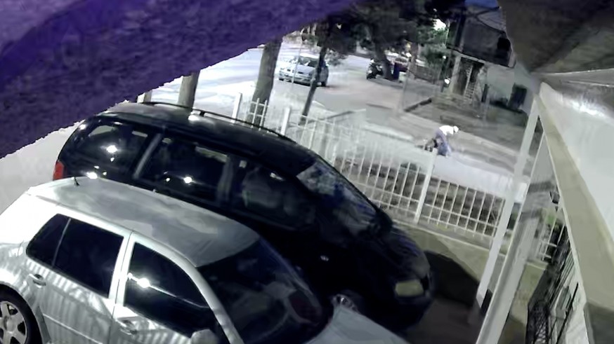 VIDEO | Detienen a un individuo por robar a un anciano en El Raal