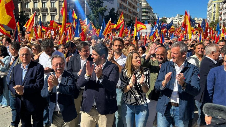 López Miras acudirá a la manifestación de Barcelona contra la amnistía para defender "la igualdad de todos los españoles"
