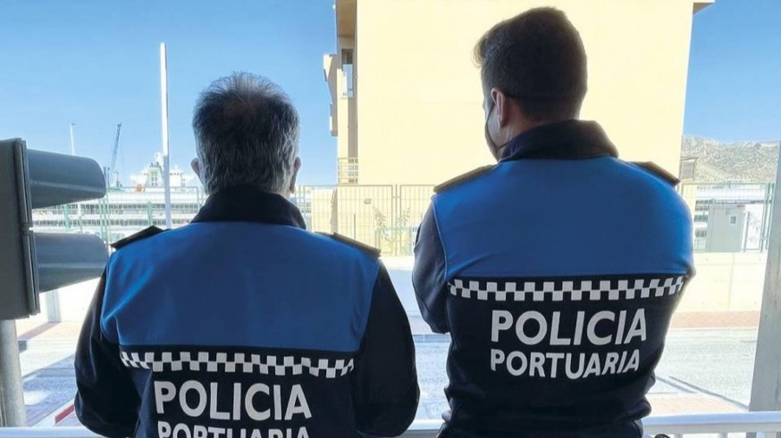 A bordo. La Policía Portuaria y su labor en Cartagena