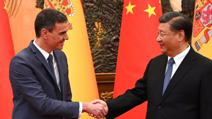 El presidente chino defiende ante Sánchez la necesidad de acabar con las sanciones y la "mentalidad de Guerra Fría"