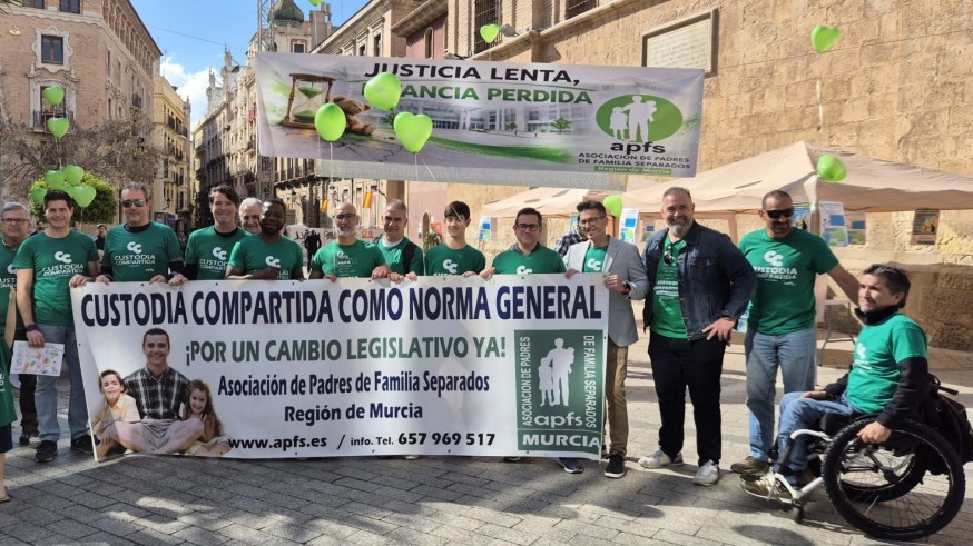 La custodia compartida no llega al 30% en la Región de Murcia