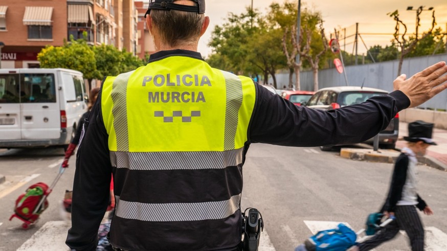 No comparten en Murcia la necesidad de policías en los centros educativos