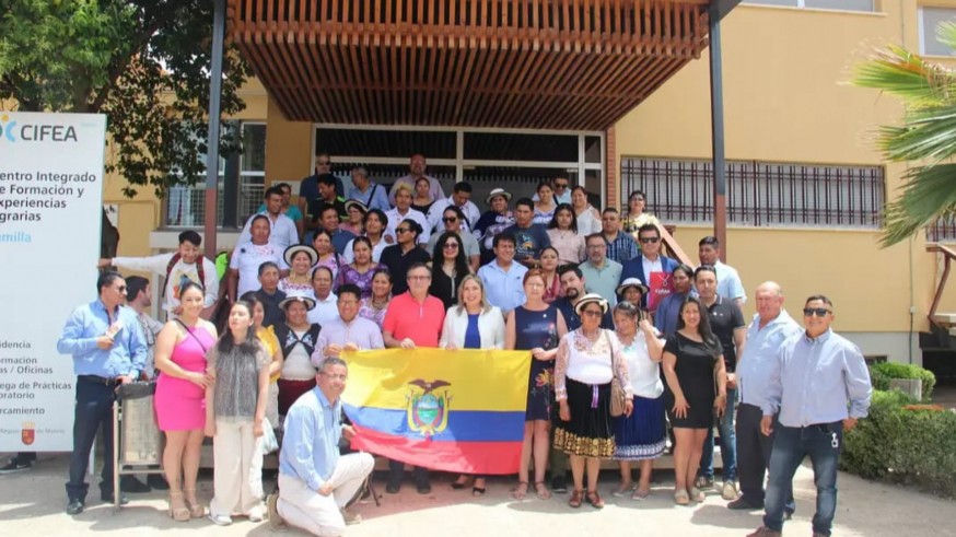 Acuerdos en la Región para colaborar con alcaldes de Ecuador